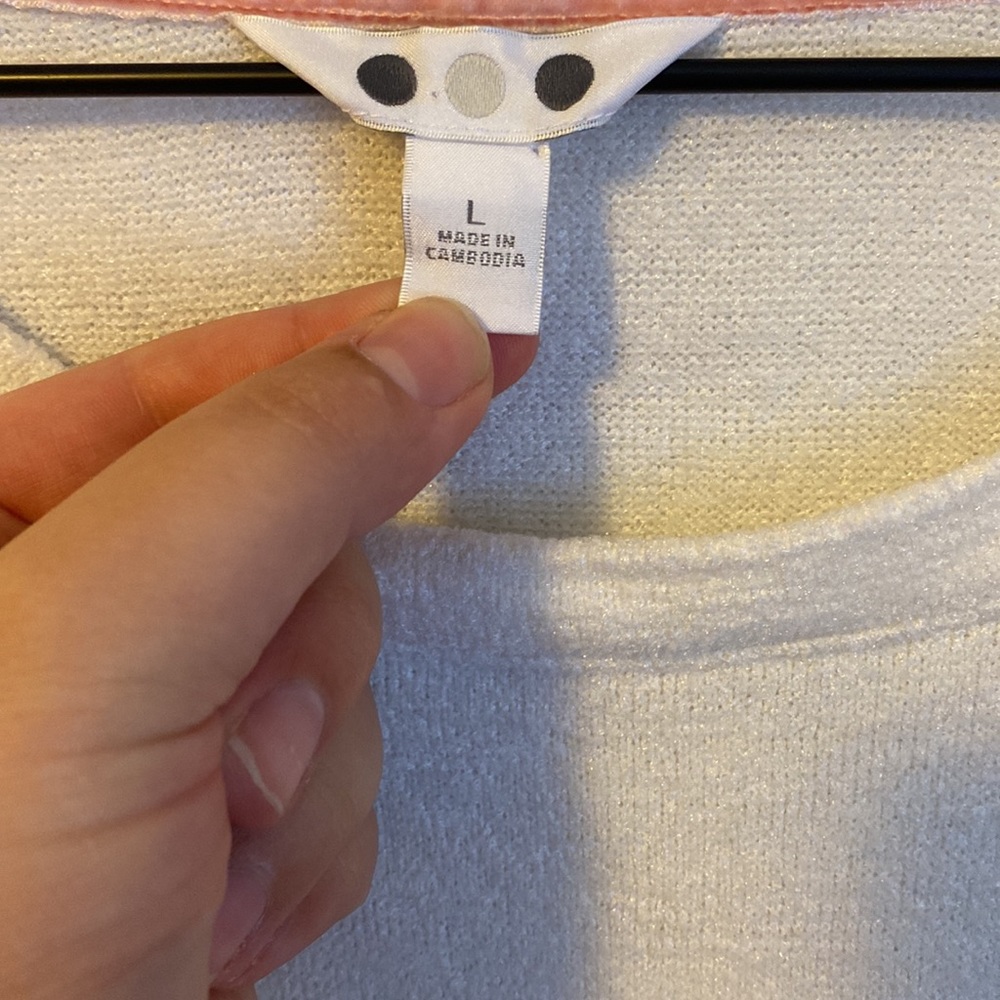 Three Dots Adjustable Draw String White Pull Over - image 4